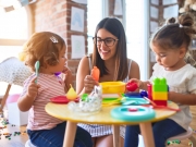 https://www.lemediasocial-emploi.fr/media/cache/articles_thumbnail/uploads/images/articles-small/61b78ef055f9e_Actu_Etude carrières IdeF.jpeg